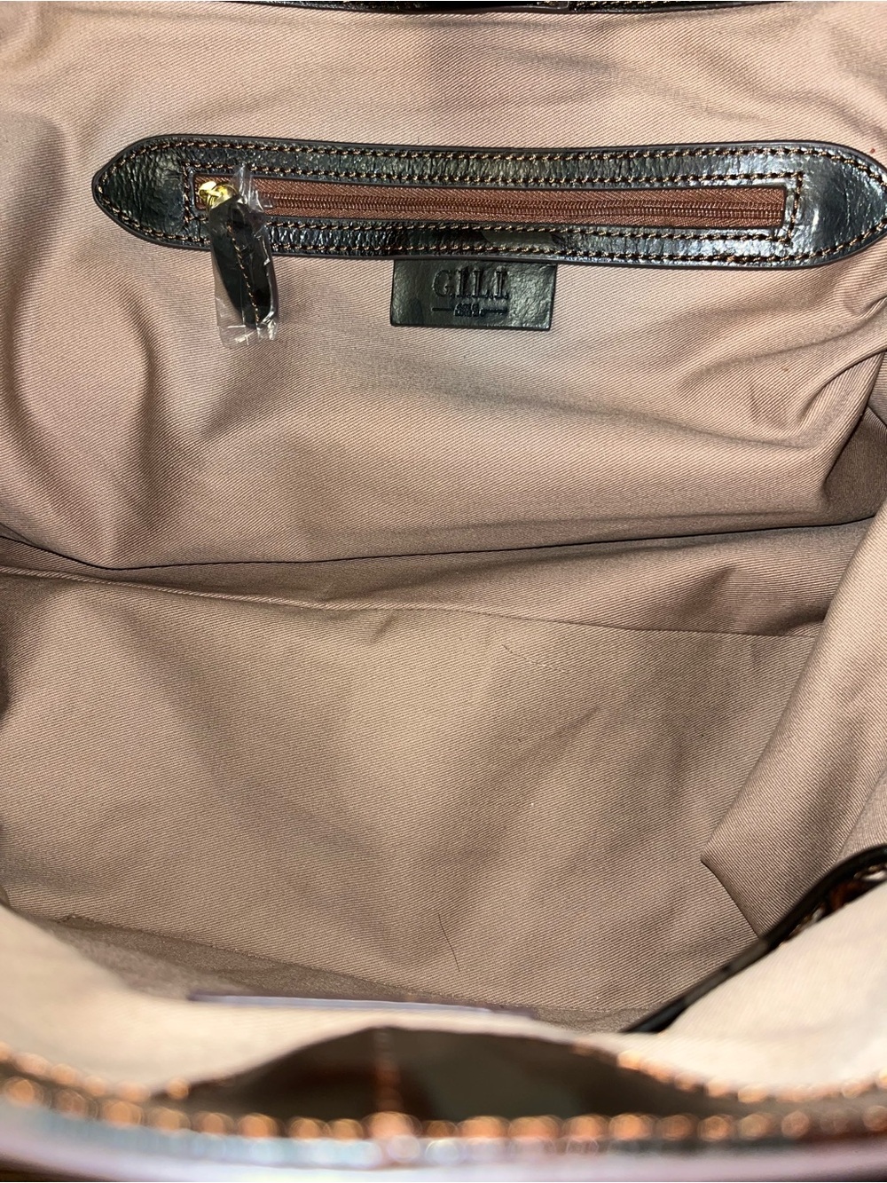 G.I.L.I  Got It Love It Two-Tone Leather Travel  ToteBag Tan & Black Camouflage - Picture 5 of 5